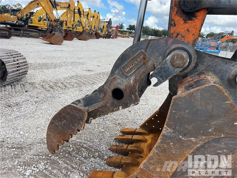 Doosan DX350LC-5 Lánctalpas kotrók