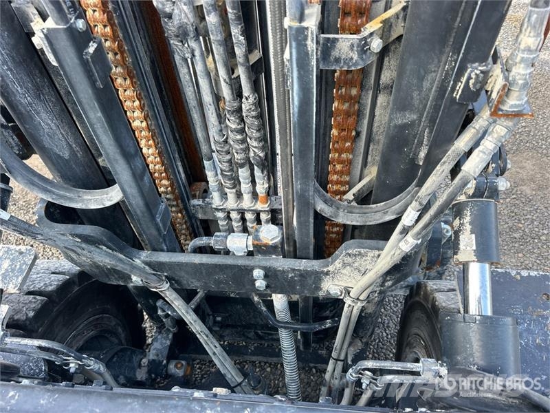 Doosan G25E-7 3850 lb Pneumatic Tire Forklift 그 외 지게차