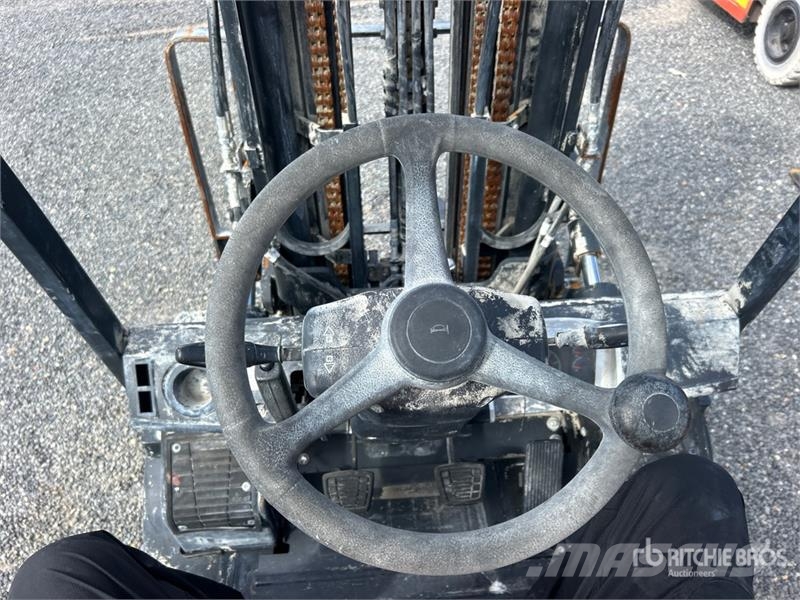 Doosan G25E-7 3850 lb Pneumatic Tire Forklift 그 외 지게차