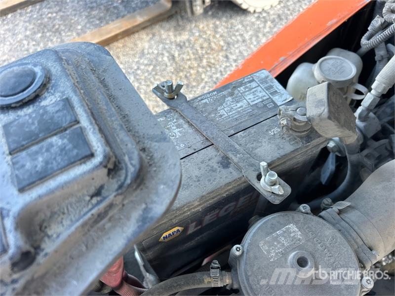 Doosan G25E-7 3850 lb Pneumatic Tire Forklift 그 외 지게차
