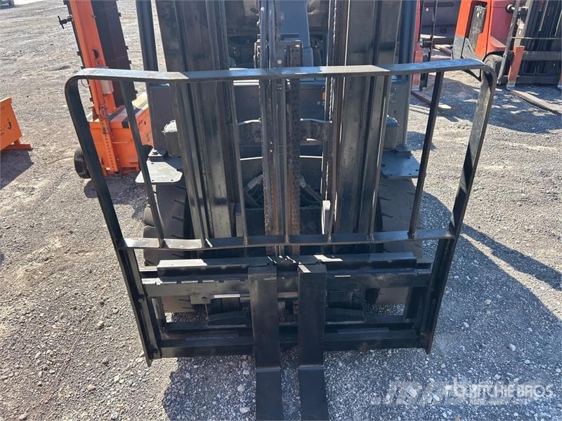 Doosan G25N-7 4600 lb Pneumatic Tire Forklift Muut haarukkatrukit
