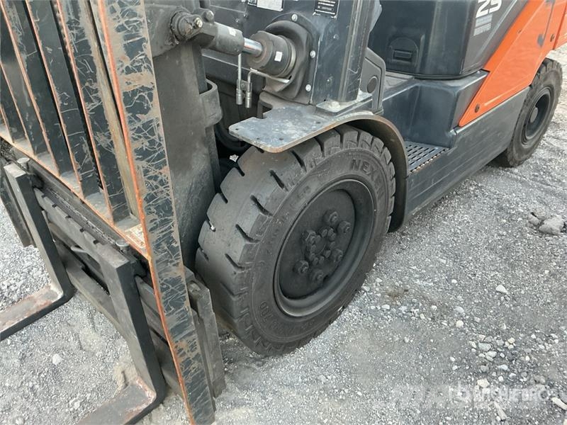 Doosan G25N-7 4600 lb Forklift Інше