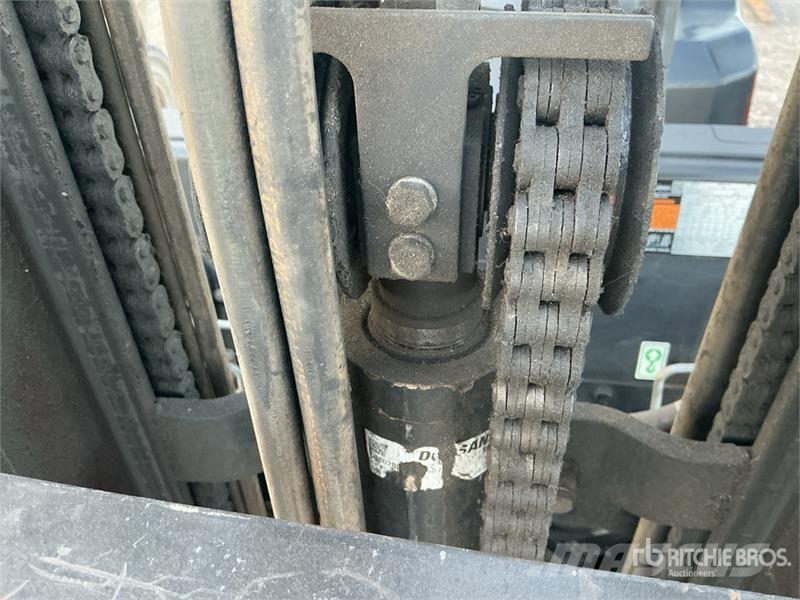 Doosan G25N-7 4600 lb Forklift Gaffeltrucker - Annet