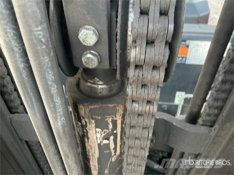 Doosan G25N-7 4600 lb Forklift Інше