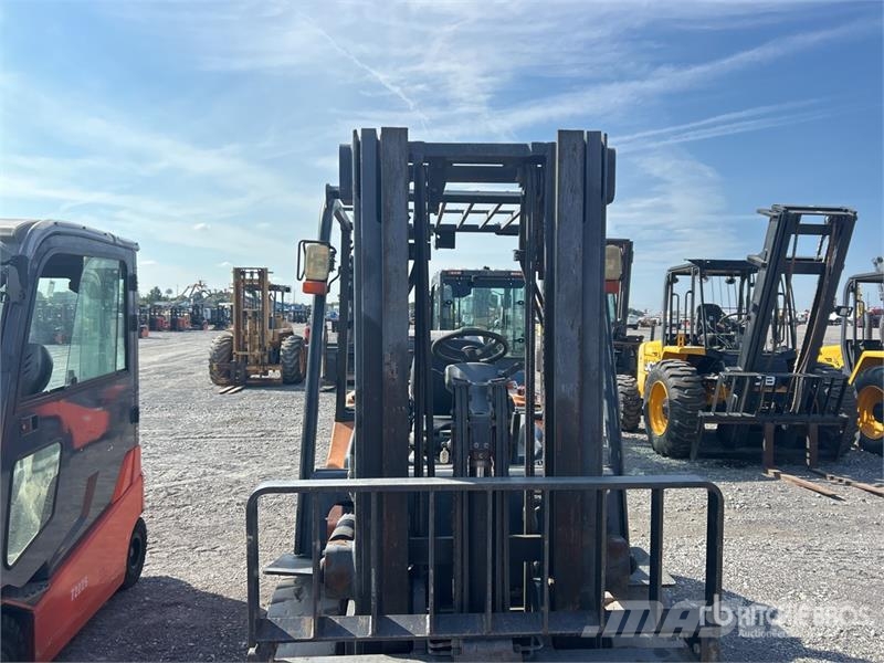 Doosan G45S-5 8700 lb Pneumatic Tire Forklift Andere Gabelstapler