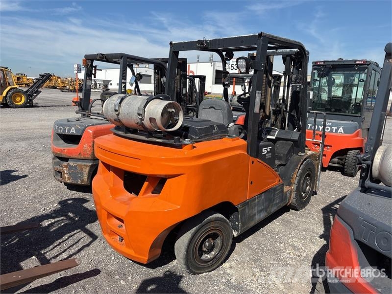 Doosan G55C-7 11050 lb Cushion Tire Forklift Šakiniai krautuvai - Kita