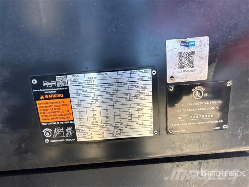 Doosan GC18S-9 3400 lb Cushion Tire Forklift 그 외 지게차