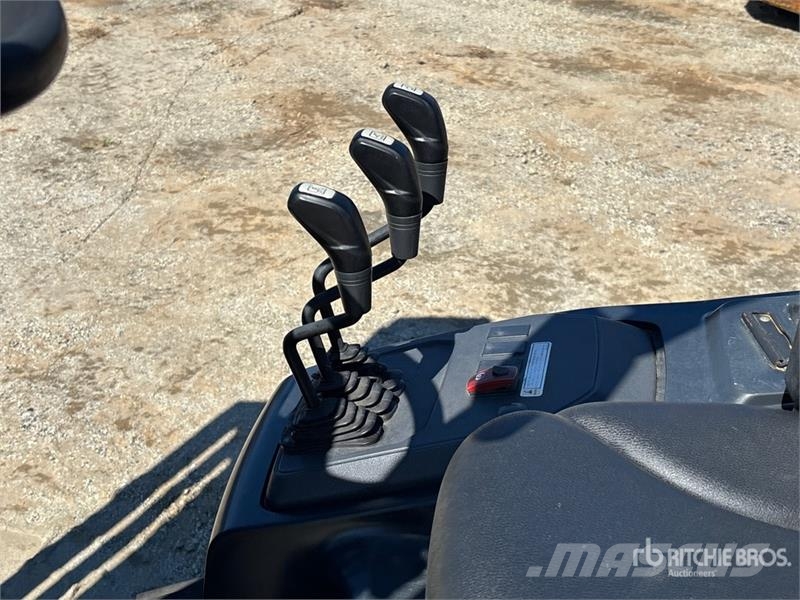 Doosan GC18S-9 3400 lb Cushion Tire Forklift 그 외 지게차