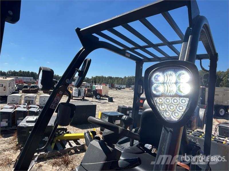 Doosan GC18S-9 3400 lb Cushion Tire Forklift Інше