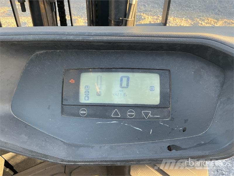 Doosan GC25S-9 4600 lb Cushion Tire Forklift Gaffeltrucker - Annet