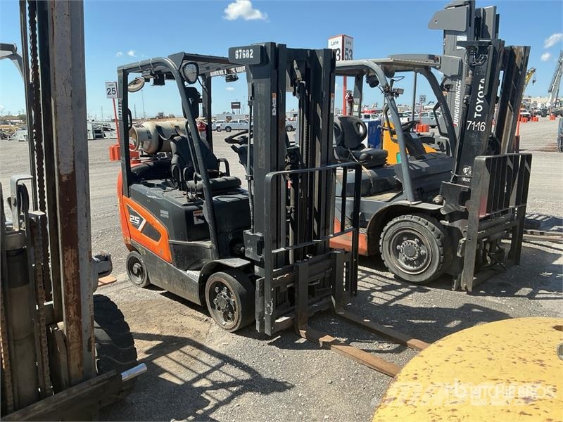 Doosan GC25S-9 4600 lb Cushion Tire Forklift شاحنات ذات رافعات شوكية - أخرى