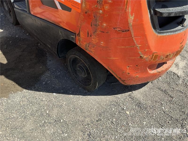 Doosan GC25S-9 4600 lb Cushion Tire Forklift شاحنات ذات رافعات شوكية - أخرى