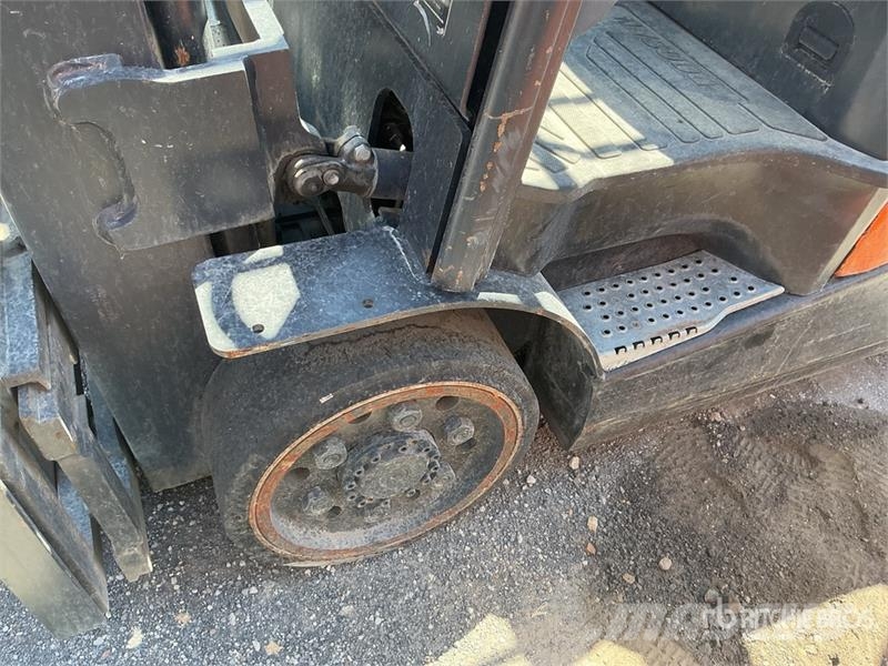 Doosan GC25S-9 4600 lb Cushion Tire Forklift شاحنات ذات رافعات شوكية - أخرى
