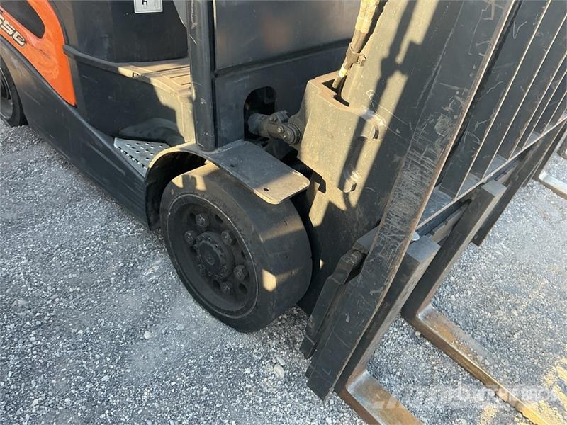 Doosan GC25S-9 4600 lb Cushion Tire Forklift Gaffeltrucker - Annet
