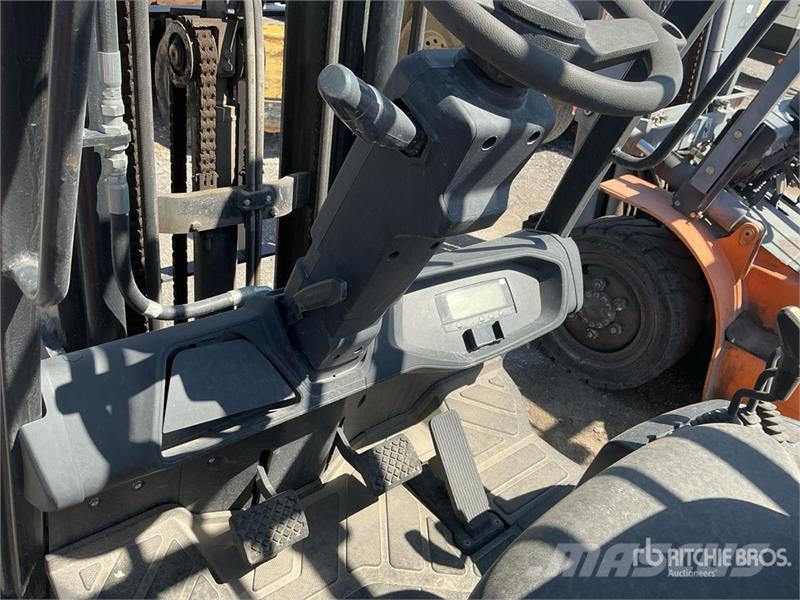 Doosan GC25S-9 4600 lb Cushion Tire Forklift شاحنات ذات رافعات شوكية - أخرى