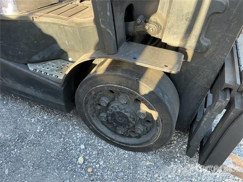 Doosan GC25S-9 4600 lb Cushion Tire Forklift Gaffeltrucker - Annet