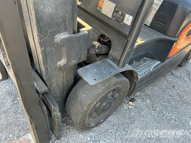 Doosan GC25S-9 4600 lb Cushion Tire Forklift Gaffeltrucker - Annet