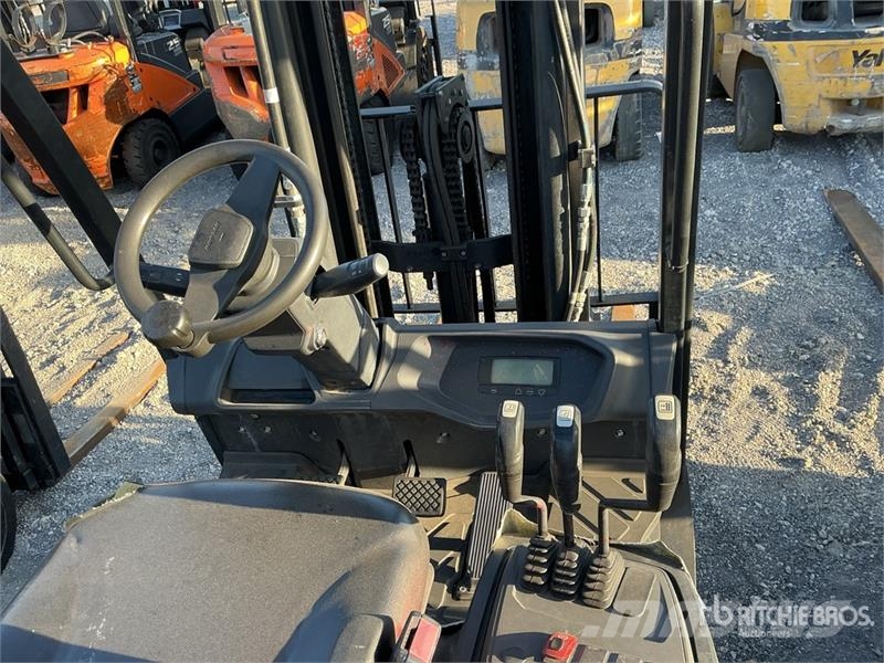 Doosan GC25S-9 4600 lb Cushion Tire Forklift Gaffeltrucker - Annet