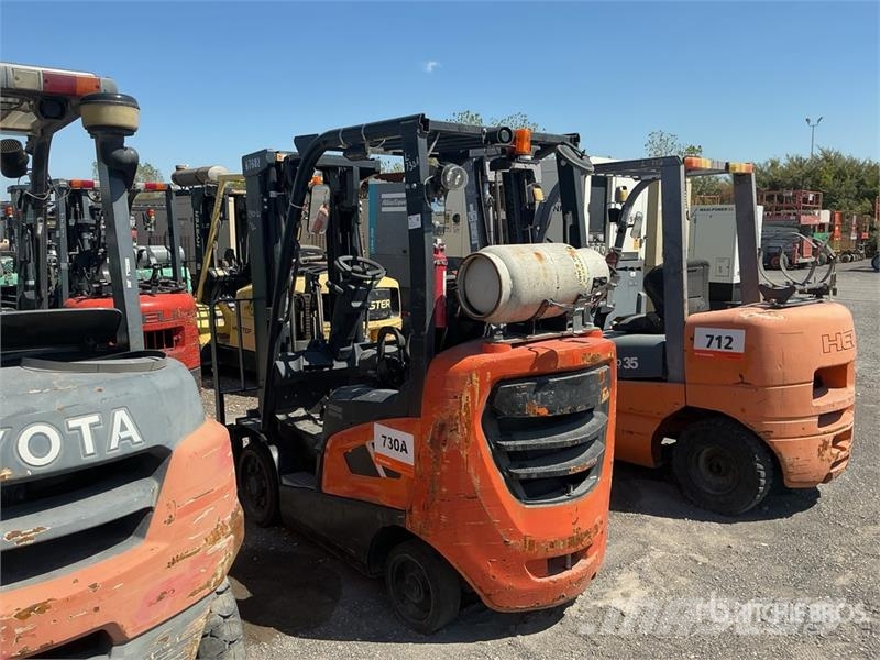 Doosan GC25S-9 4600 lb Cushion Tire Forklift شاحنات ذات رافعات شوكية - أخرى