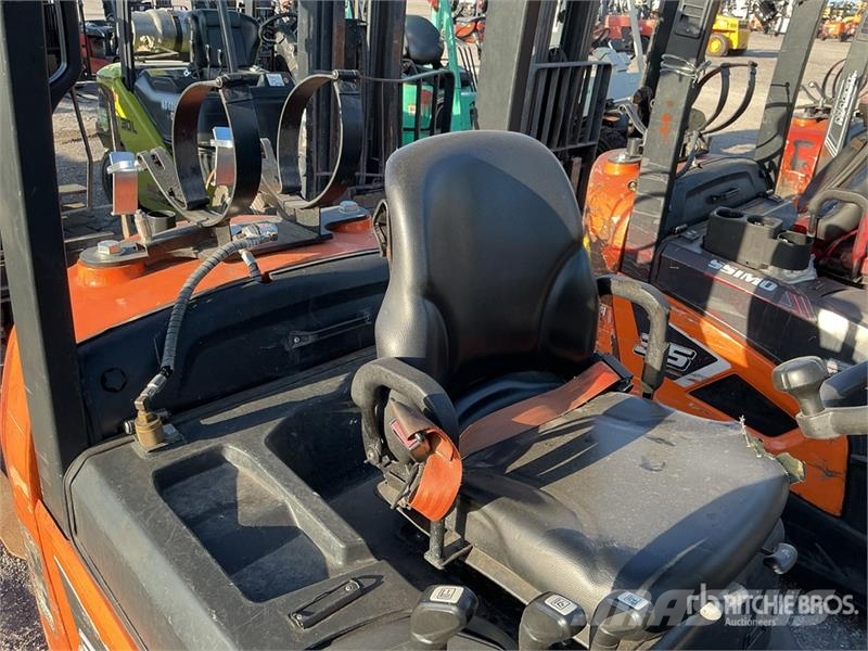 Doosan GC30S-9 Cushion Tire Forklift Gaffeltrucker - Annet