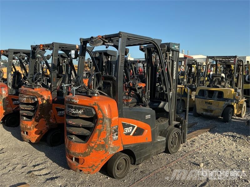 Doosan GC30S-9 Cushion Tire Forklift Gaffeltrucker - Annet