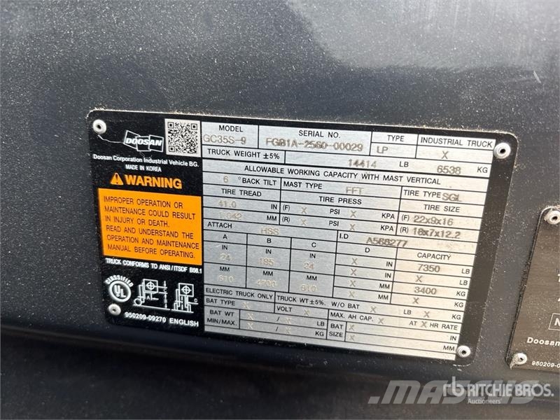 Doosan GC35S9 7350 lb Pneumatic Tire Forklift Andere Gabelstapler