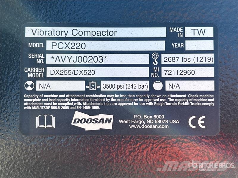 Doosan PCX220 Heavy-Duty Excavator mounted vibratory plat Andet tilbehør