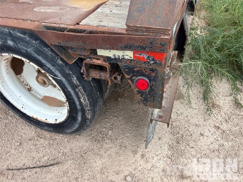 Doosan Specialized Trailer T/A Lowboy Trailer Низкорамные прицепы