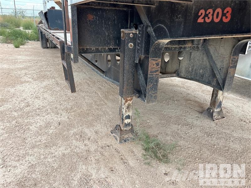 Doosan Specialized Trailer T/A Lowboy Trailer Низкорамные прицепы