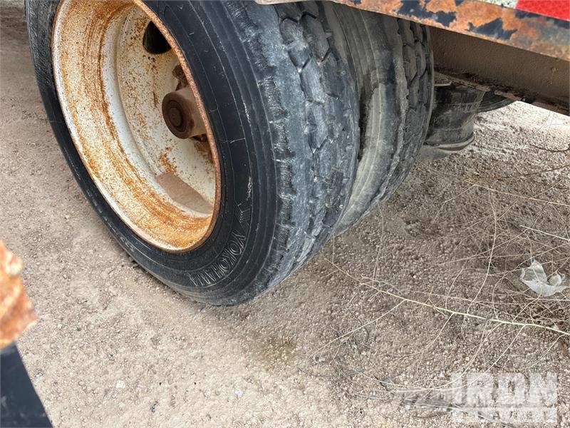 Doosan Specialized Trailer T/A Lowboy Trailer Низкорамные прицепы