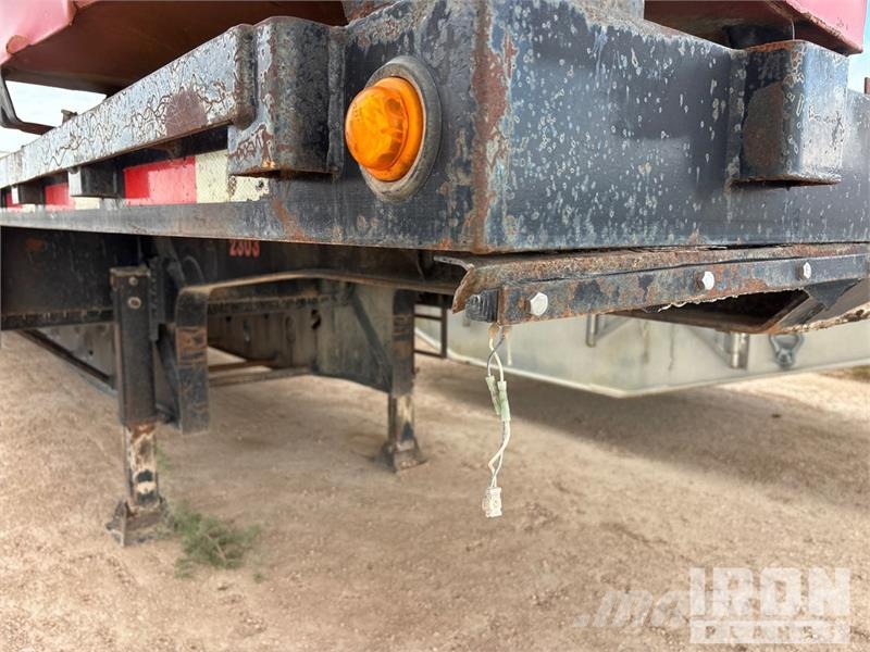 Doosan Specialized Trailer T/A Lowboy Trailer Низкорамные прицепы