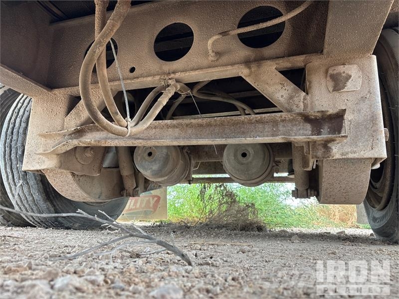 Doosan Specialized Trailer T/A Lowboy Trailer Низкорамные прицепы