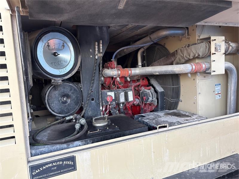 Doosan XP825/HP750WCU Mobile Air Compressor 콤푸레샤