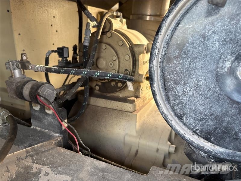 Doosan XP825/HP750WCU Mobile Air Compressor 콤푸레샤
