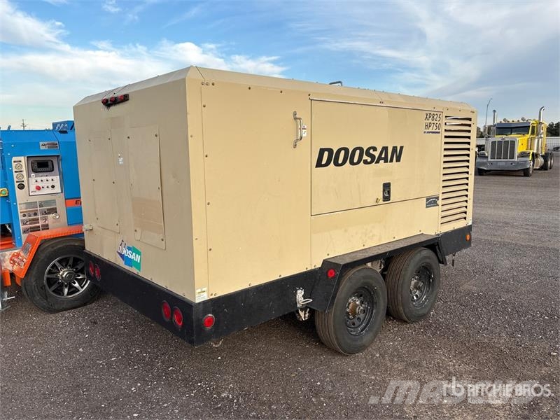Doosan XP825/HP750WCU Mobile Air Compressor 콤푸레샤