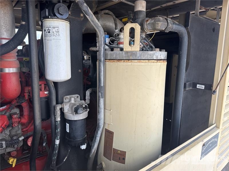Doosan XP825/HP750WCU 750 cfm Air Compressor Kompresorji