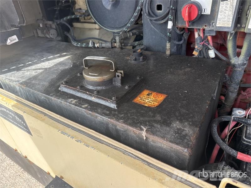 Doosan XP825/HP750WCU 750 cfm Air Compressor Kompresorji