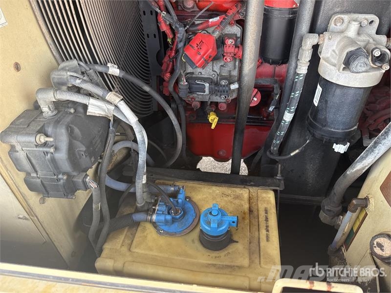 Doosan XP825/HP750WCU 750 cfm Air Compressor Kompresorji