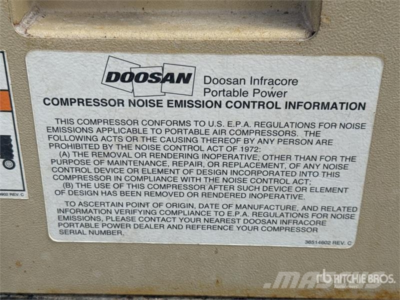 Doosan XP825/HP750WCU 750 cfm Air Compressor Kompresorji