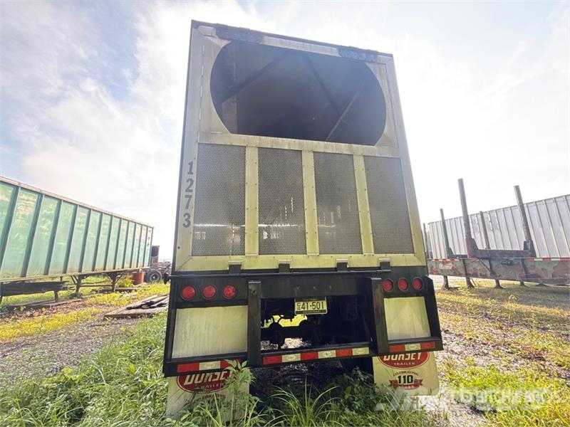 Dorsey CV42 42 ft x 96 in T/A Chip Trailer Wood chip trailers