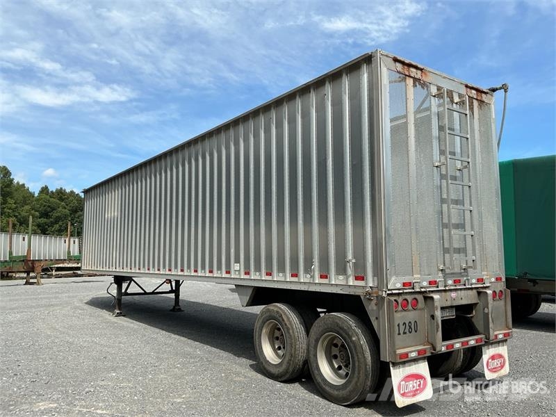 Dorsey CV45 45 ft T/A Chip Trailer 碎木拖車