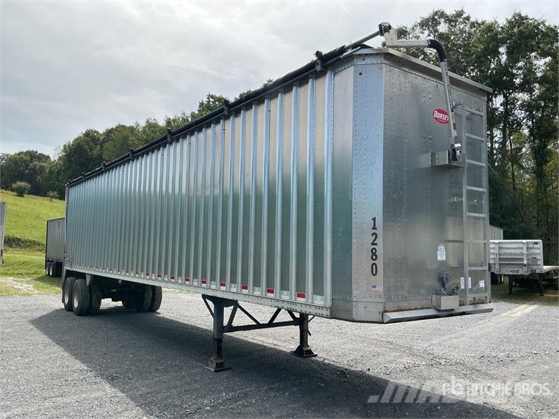Dorsey CV45 45 ft T/A Chip Trailer 碎木拖車
