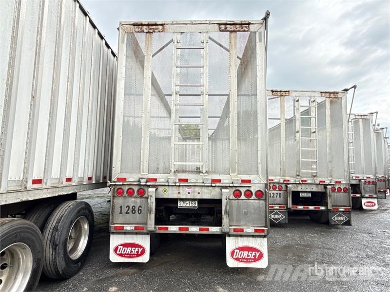 Dorsey CV45 45 ft x 96 in T/A Open-Top 45 ft T/A Chip Tra Przyczepy do transportu zrębki