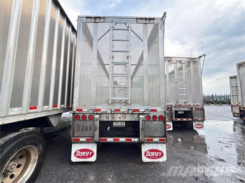 Dorsey CV45 45 ft x 96 in T/A Open-Top 45 ft T/A Chip Tra Przyczepy do transportu zrębki