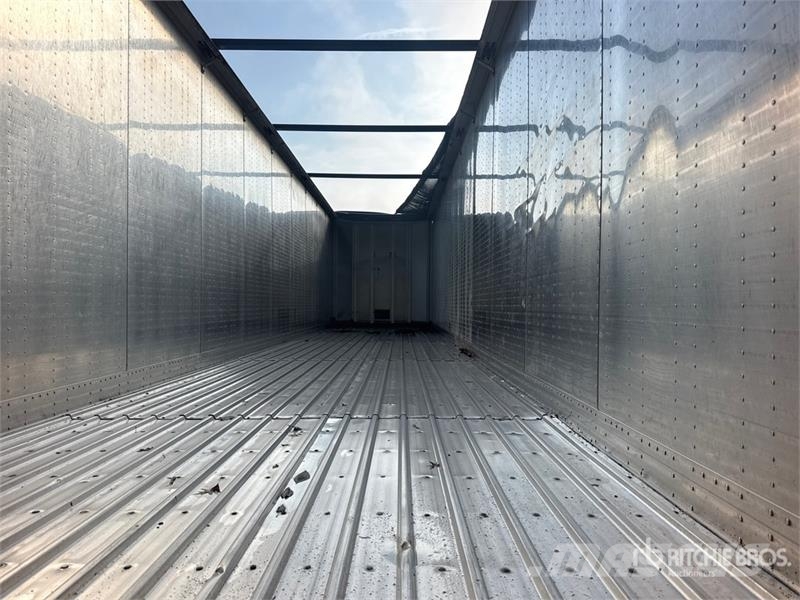 Dorsey CV45 45 ft x 96 in T/A Open-Top 45 ft T/A Chip Tra مقطورات لتقل ألواح الخشب