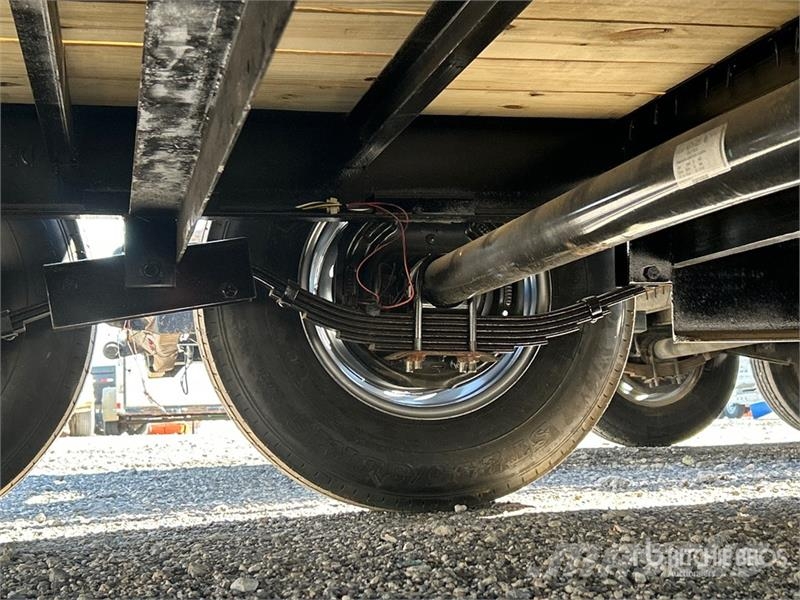 Double A 10220T7K 20 ft T/A Equipment Trailer Prikolice za prevoz vozil