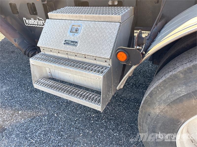 Dragon ST6 262 T/A Roll-Off Trailer 스킵 로더 트레일러