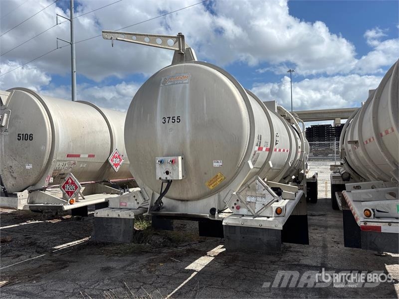Dragon T/A Tanker Trailer Прицепы-цистерны