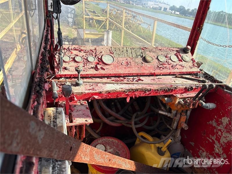  Dredge Barge Motores y engranajes