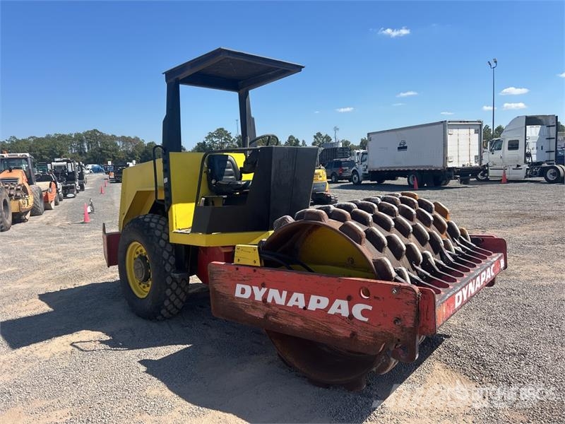 Dynapac CA151PD Enojni valjarji